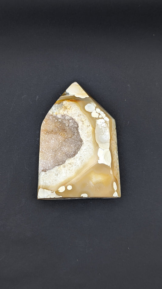 Polished Agate Point Tower