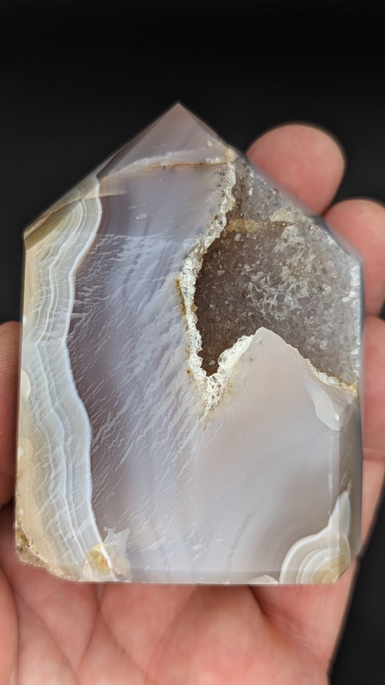 Polished Agate Point Tower
